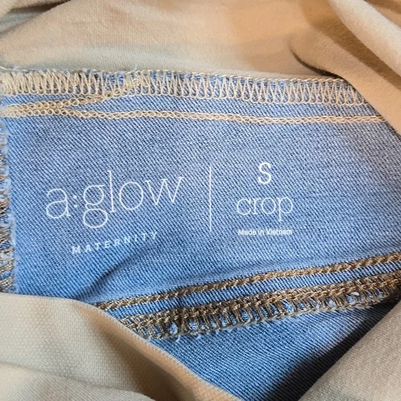 Maternity Pants Bundle Size Medium - Picture 9 of 16